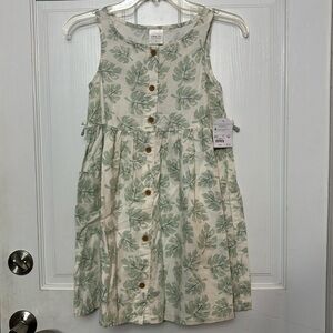 Little girls summer dress size 8 NWT